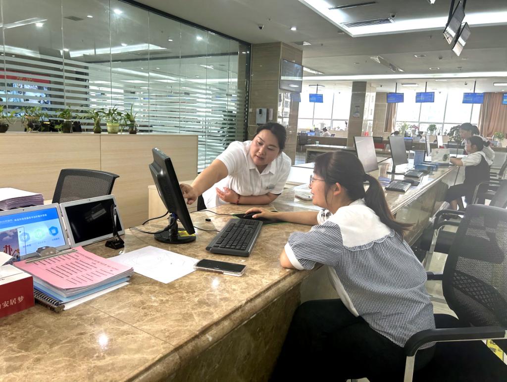 楚雄包含正规代办中介提取公积金电话的词条